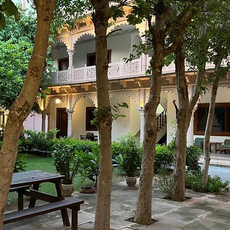 Hotel Sunbird Bharatpur Exterior foto