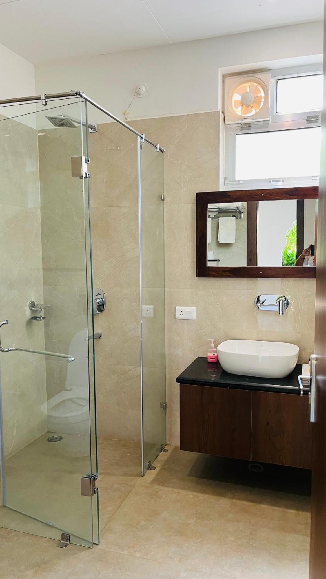 Hotel Sunbird Bharatpur Exterior foto